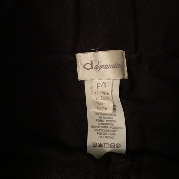 Dynamite Leggings - Picture 2 of 2